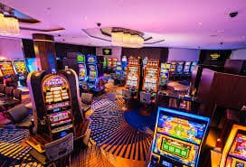 Filipino player browsing bonus365 casino and sports on mobile